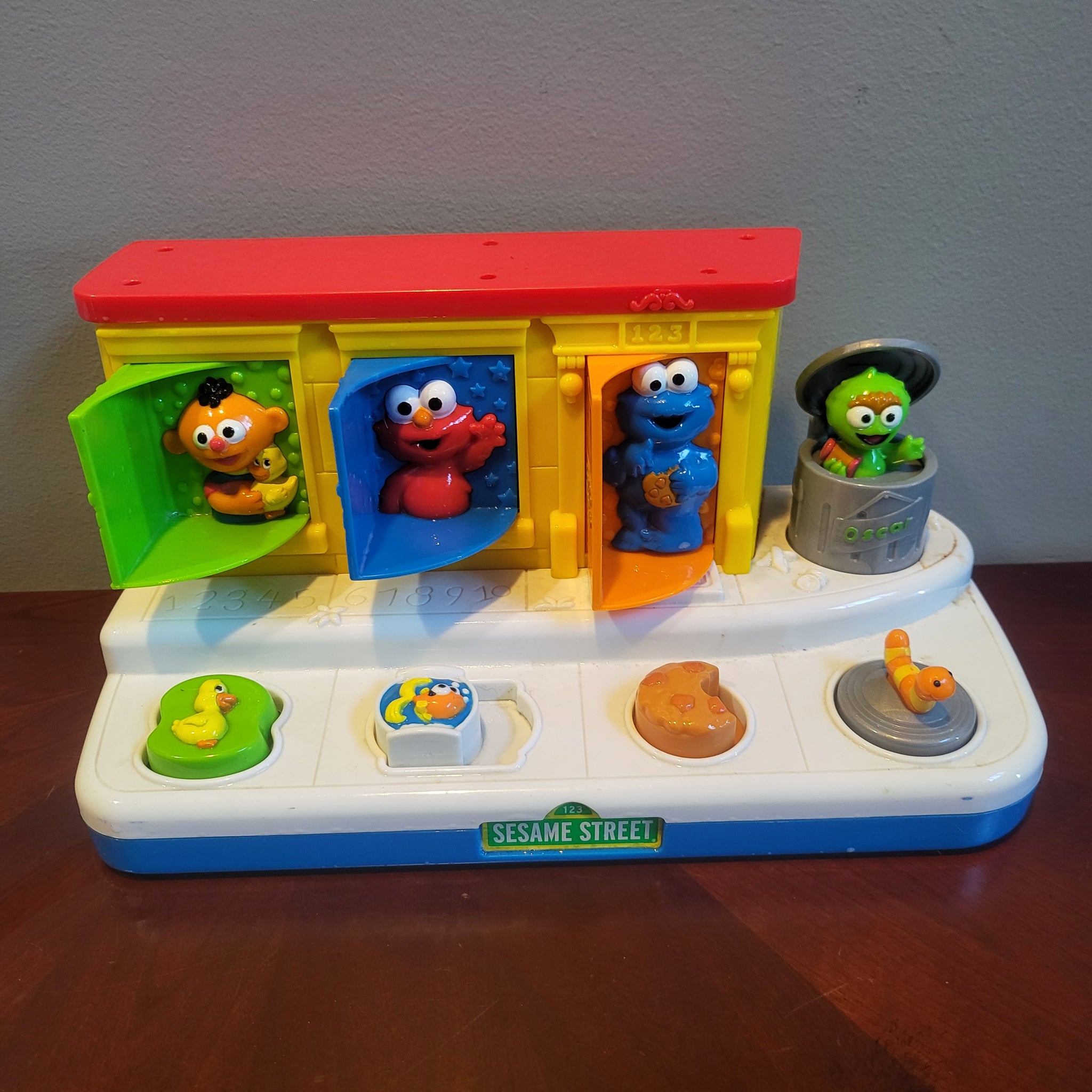 Sesame Street - Vintage Pop-Up Pals
