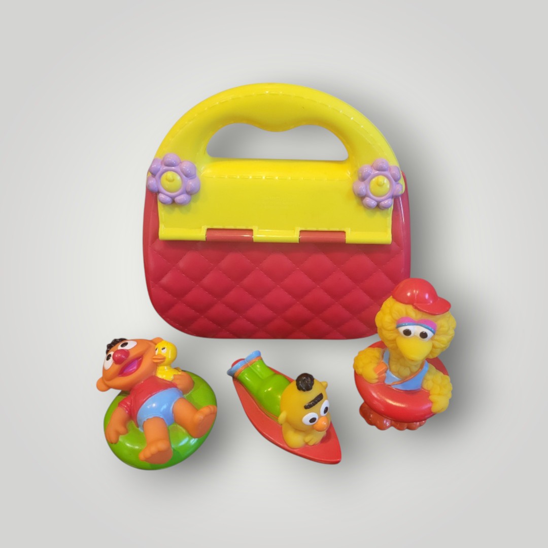 Sesame Street - Big Bird and Zoe's First Book of Seasons