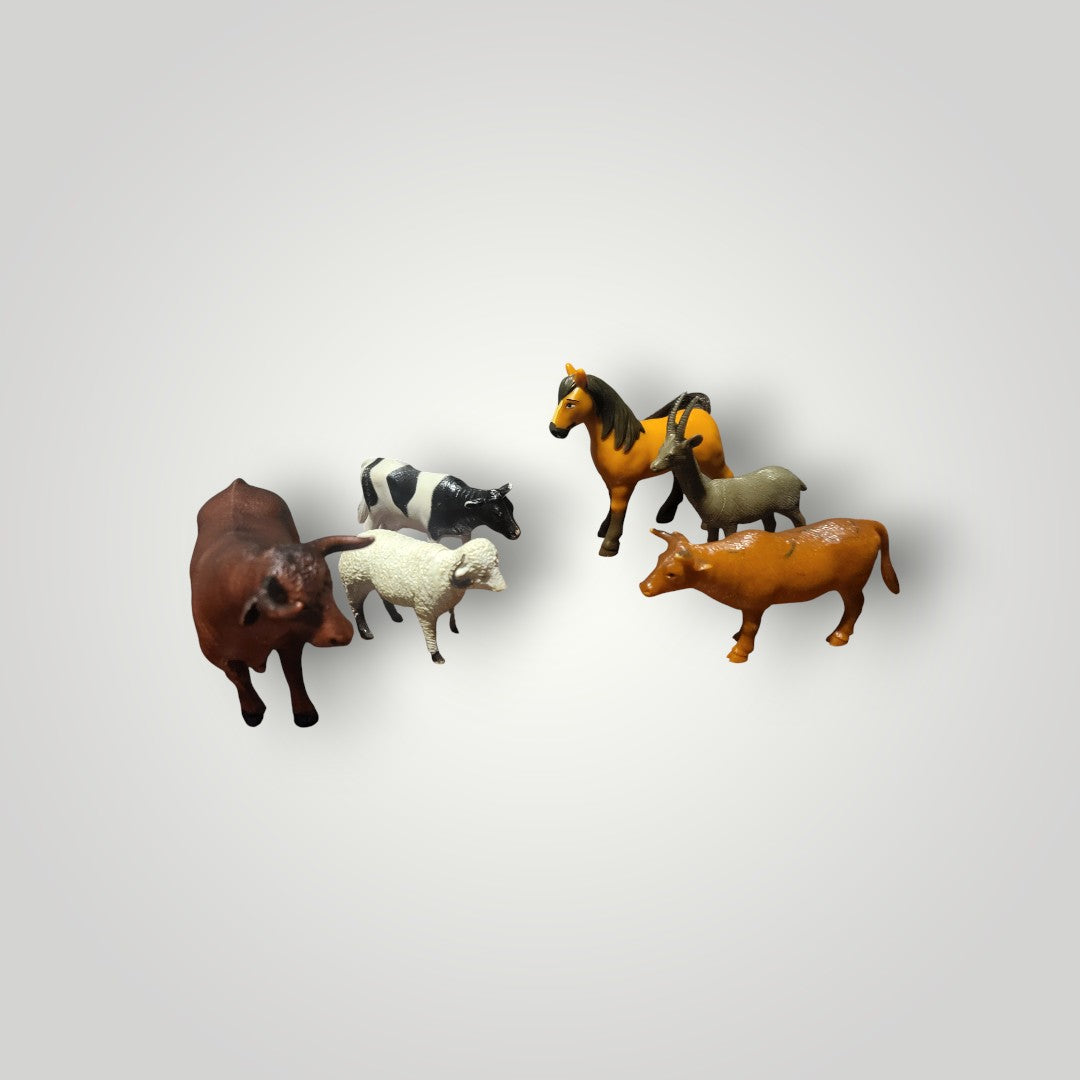 Playsets - Farm Animals and Tractor