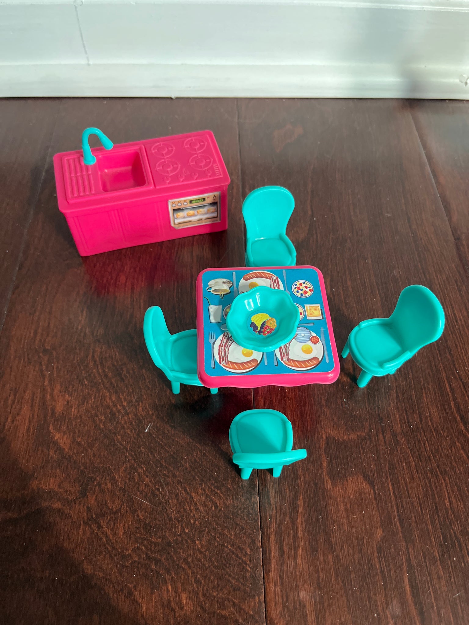 Kid Connection - Dollhouse Play Set Accessories