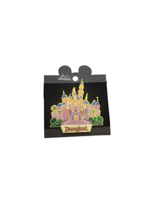 Disney Collectible Pins - Very Rare 2000 Disney Large Sleeping Beauty Castle Pin