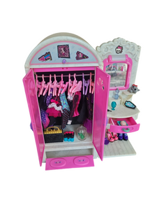 Monster High - Frankie Stein Doll & Room