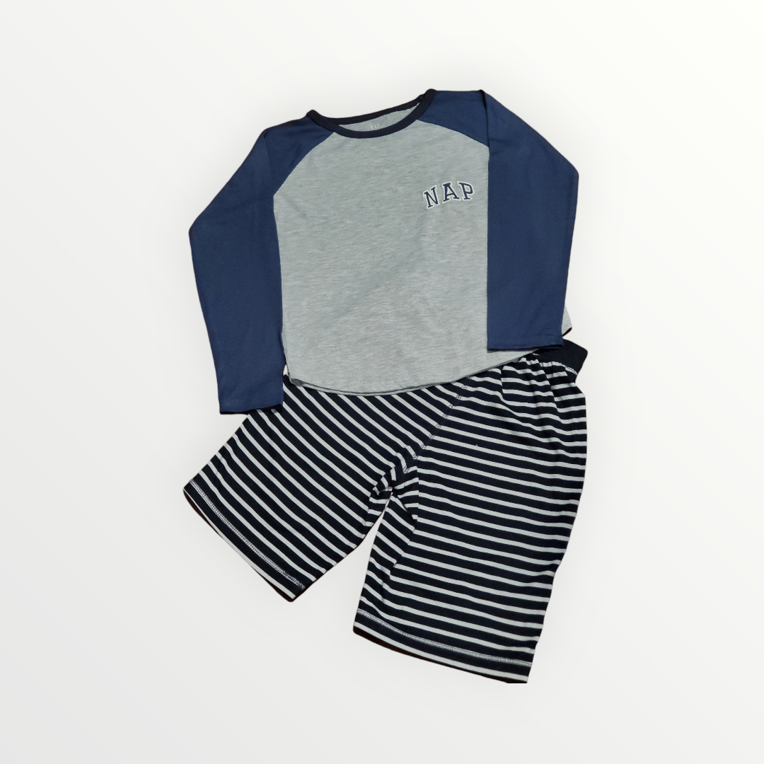 Boys PJS - Gap 2-Piece